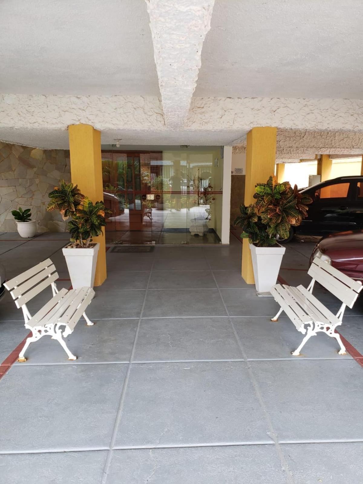 Localizacao Imbativel! A 98M Da Praia Do Forte Com Conforto, Ar-Condicionado E Estacionamento! Cabo Frio Ngoại thất bức ảnh