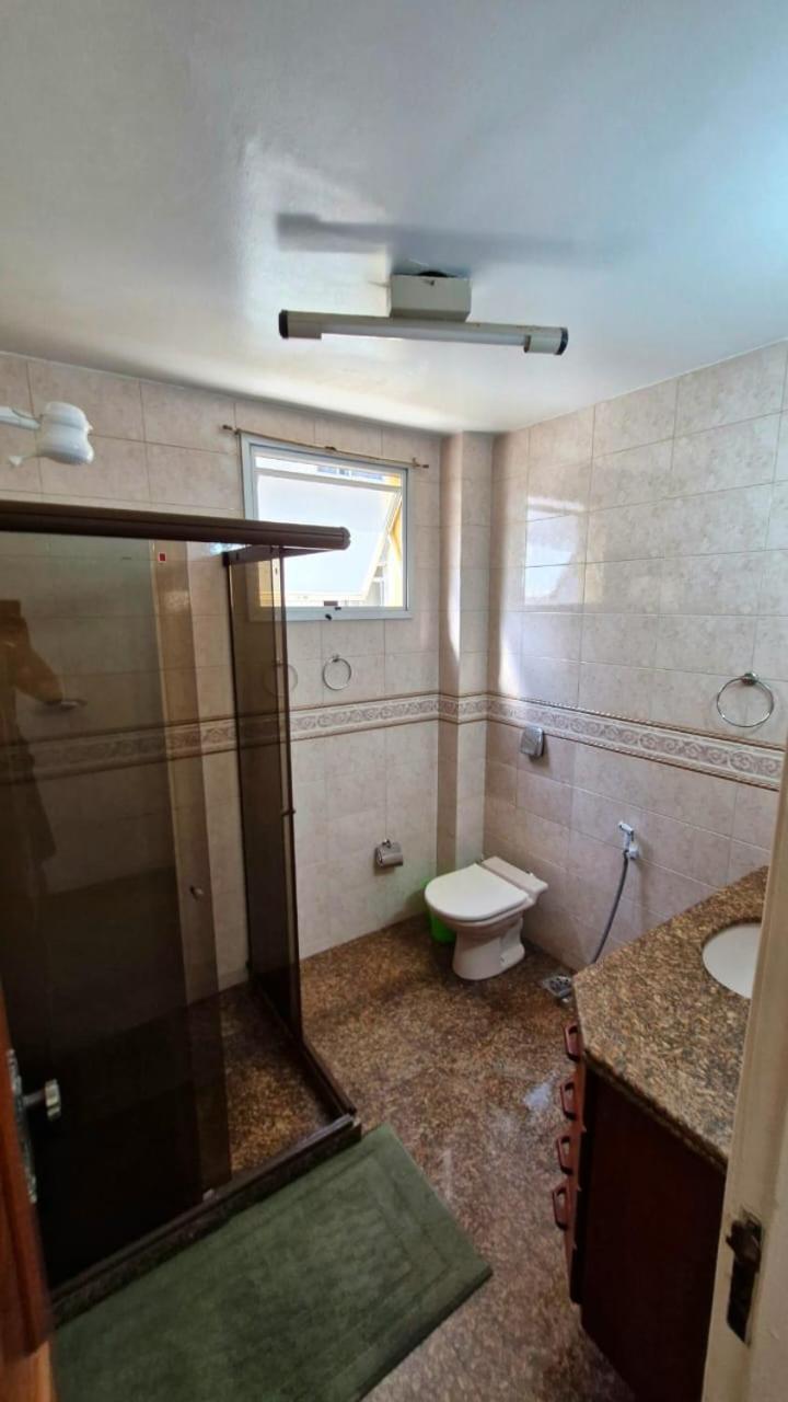 Localizacao Imbativel! A 98M Da Praia Do Forte Com Conforto, Ar-Condicionado E Estacionamento! Cabo Frio Ngoại thất bức ảnh