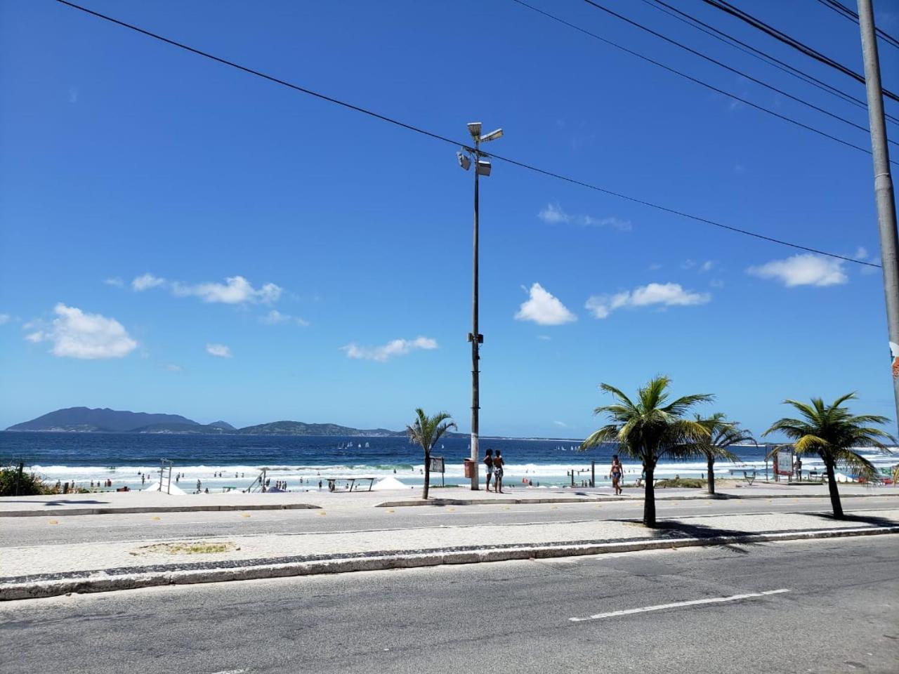 Localizacao Imbativel! A 98M Da Praia Do Forte Com Conforto, Ar-Condicionado E Estacionamento! Cabo Frio Ngoại thất bức ảnh
